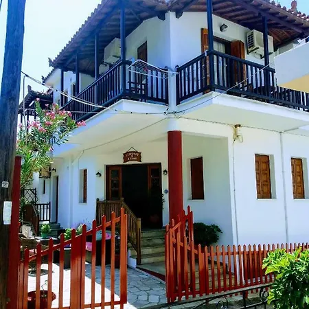 Dafni Apartment *